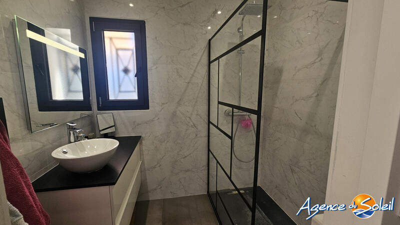 Maison contemporaine - 140 m² - 5 pièces