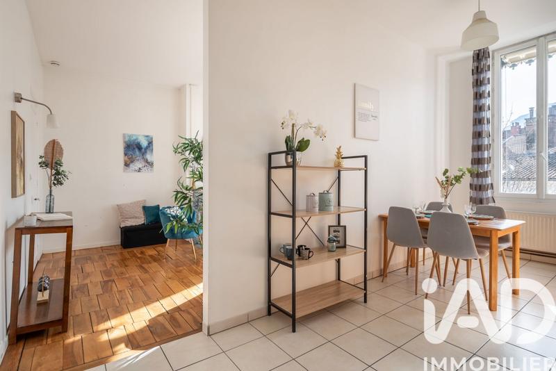 Appartement - 60 m² - 2 pièces