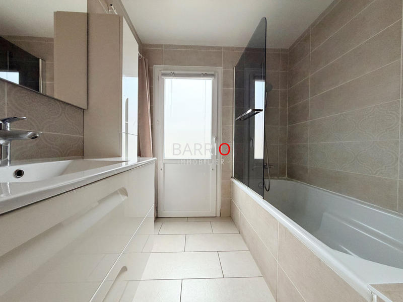 Villa - 234 m² - 11 pièces