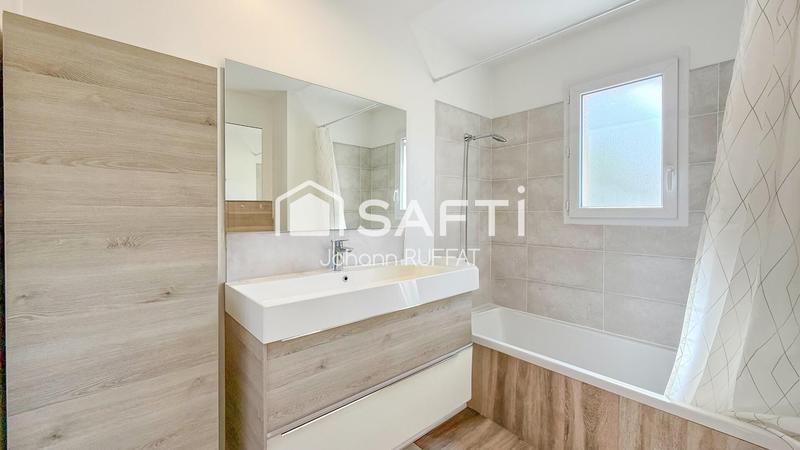 Maison - 118 m² - 4 pièces