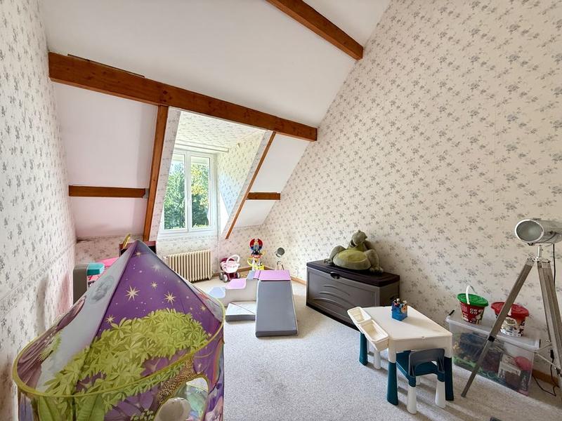 Maison - 184 m² - 7 pièces