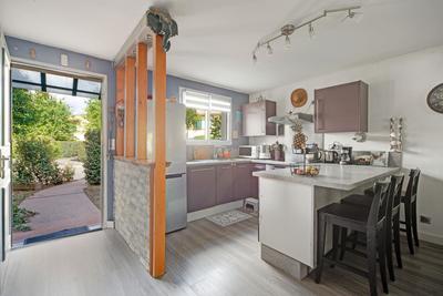 Maison - 93 m² - 4 pièces