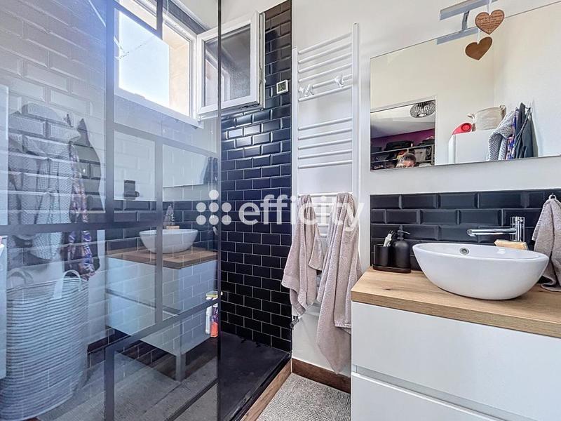 Appartement - 109 m² - 5 pièces