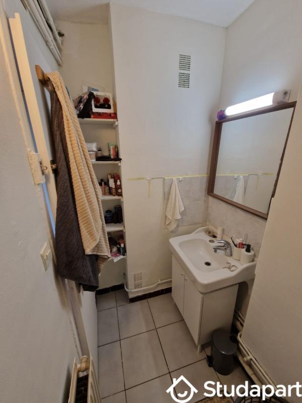 Chambre - 12 m² - 1 pièce