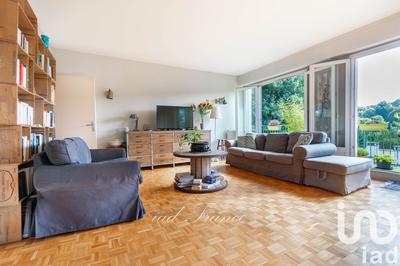 Appartement - 100 m² - 5 pièces