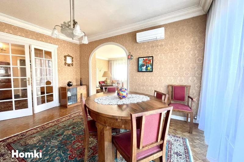 Appartement - 131 m² - 5 pièces