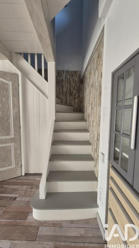 Maison - 91 m² - 5 pièces