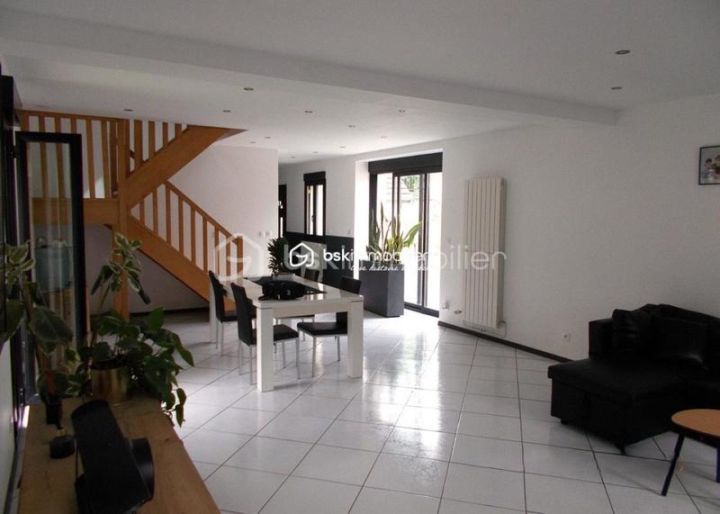 Maison en pierre - 160 m² - 6 pièces