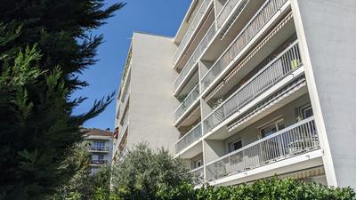 Appartement - 84 m² - 4 pièces