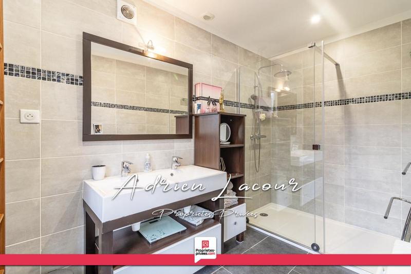 Maison - 172 m² - 6 pièces