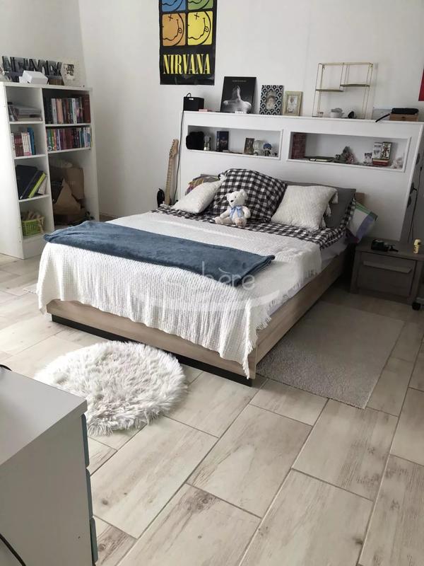 Maison de village - 155 m² - 10 pièces