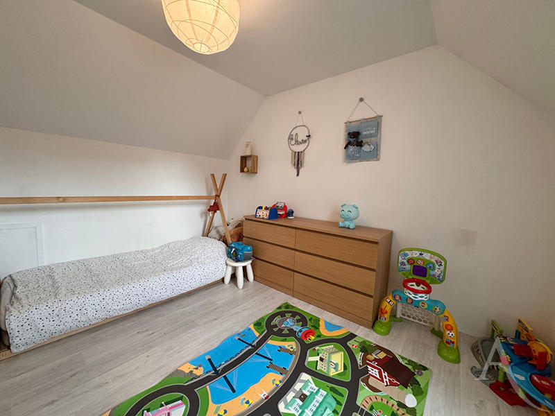 Maison - 117 m² - 7 pièces