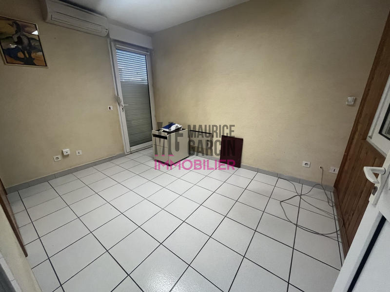 Bureau - 172 m² - 12 pièces