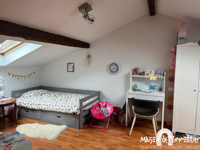 Maison - 85 m² - 5 pièces