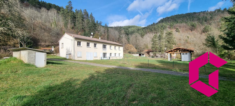 Villa - 179 m² - 11 pièces