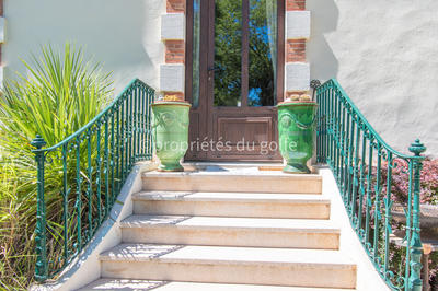 Maison - 200 m² - 6 pièces