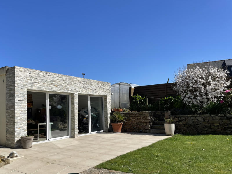 Maison - 177 m² - 8 pièces