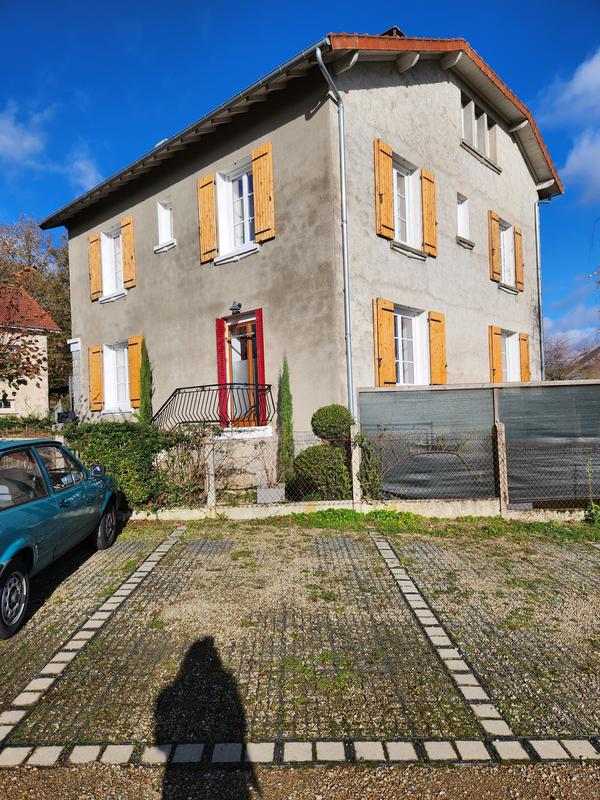 Maison - 141 m² - 7 pièces