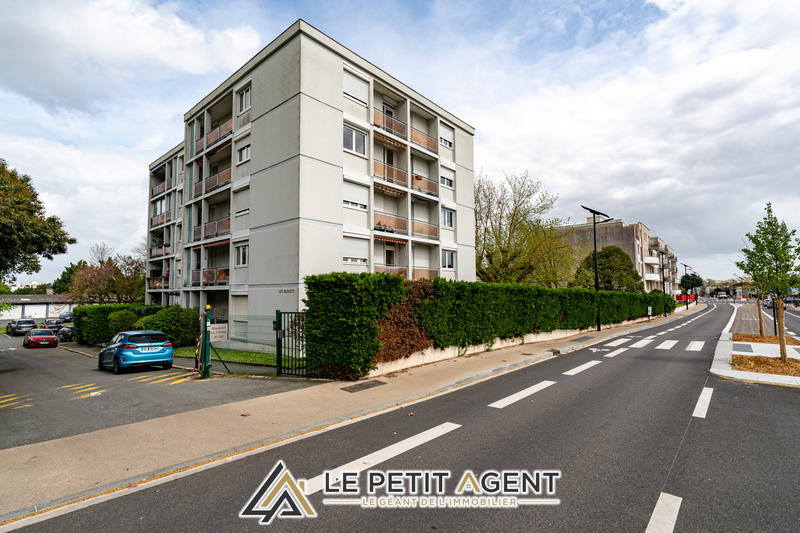 Appartement - 86 m² - 4 pièces