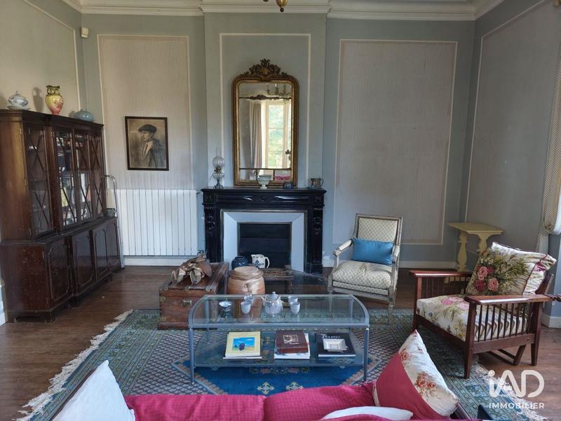 Maison - 235 m² - 5 pièces