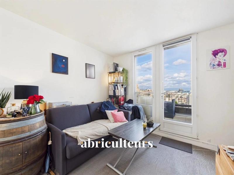 Appartement ancien - 24 m² - 1 pièce