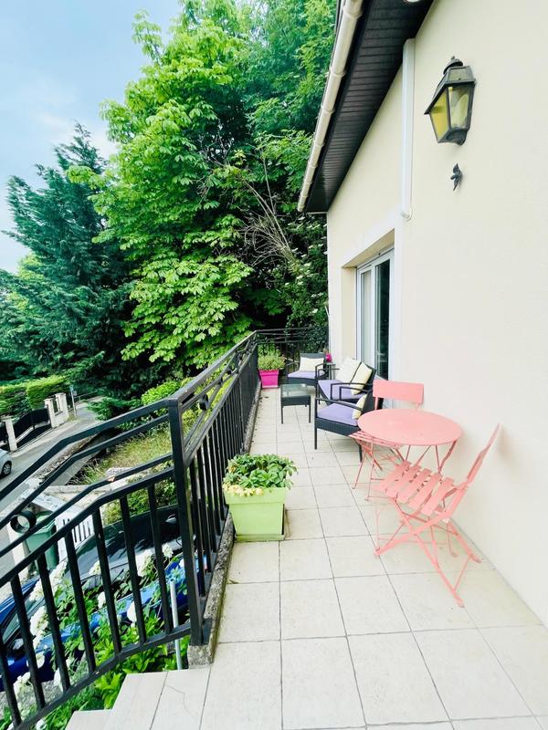 Maison - 100 m² - 5 pièces