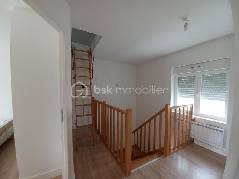 Maison - 96 m² - 5 pièces