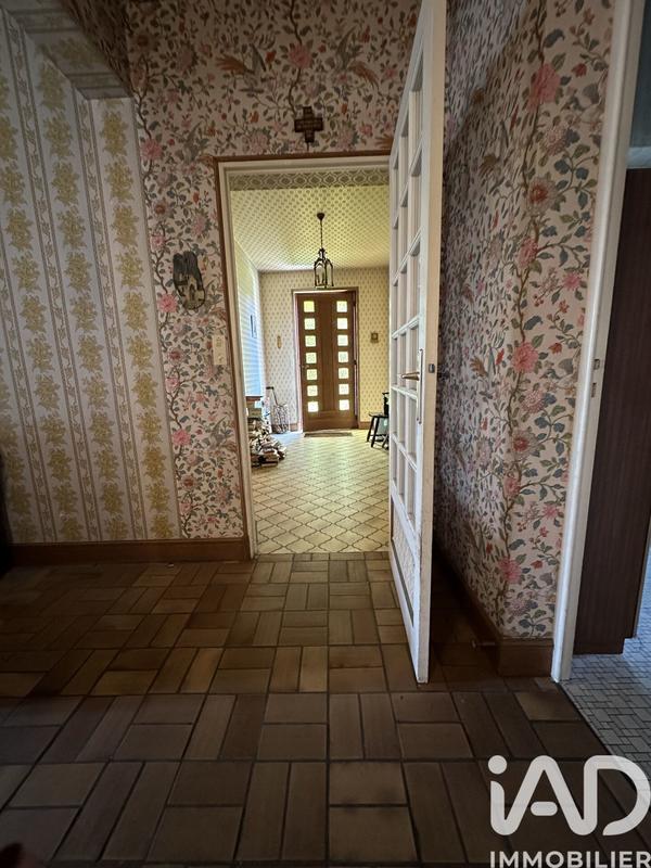 Maison - 322 m² - 9 pièces