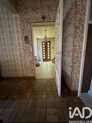 Maison - 322 m² - 9 pièces