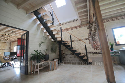 Maison - 218 m² - 6 pièces