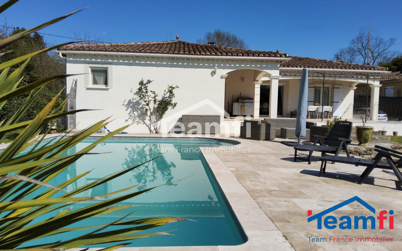 Villa - 132 m² - 5 pièces