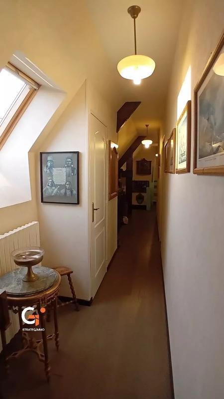 Maison - 169 m² - 6 pièces