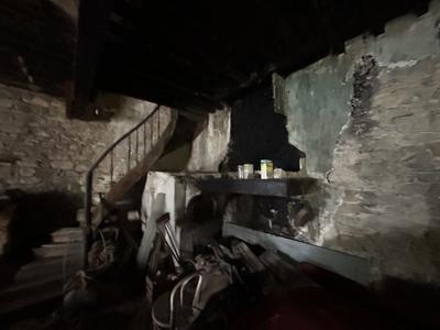 Maison - 300 m² - 5 pièces