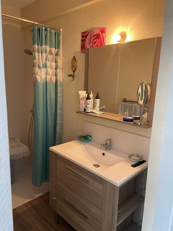 Maison - 168 m² - 9 pièces