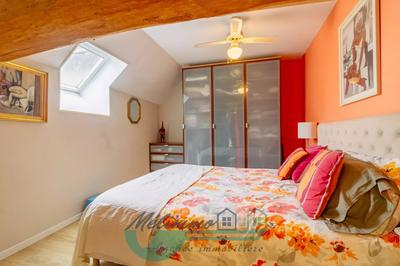 Maison - 128 m² - 7 pièces