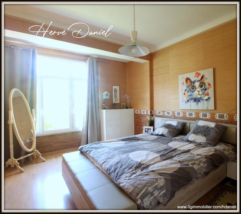 Villa - 182 m² - 7 pièces