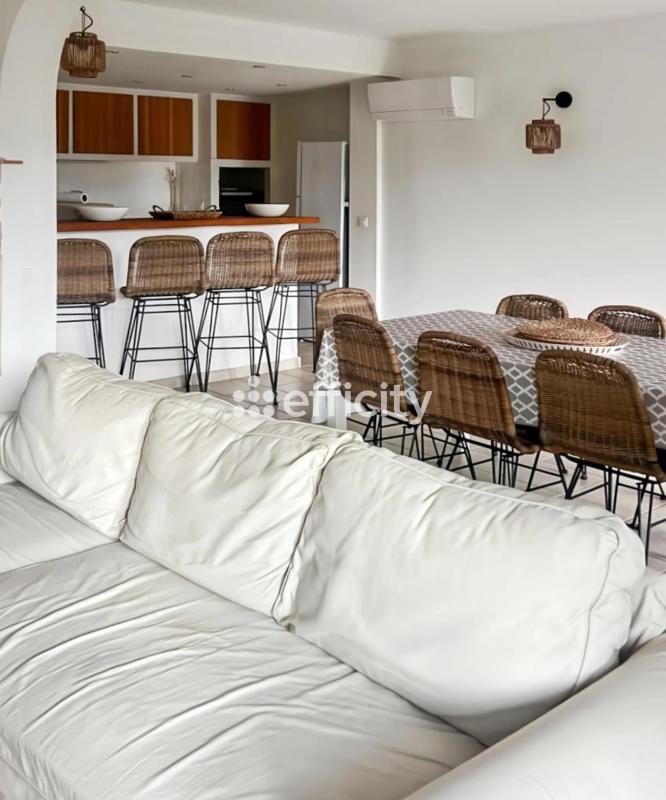 Villa - 179 m² - 7 pièces