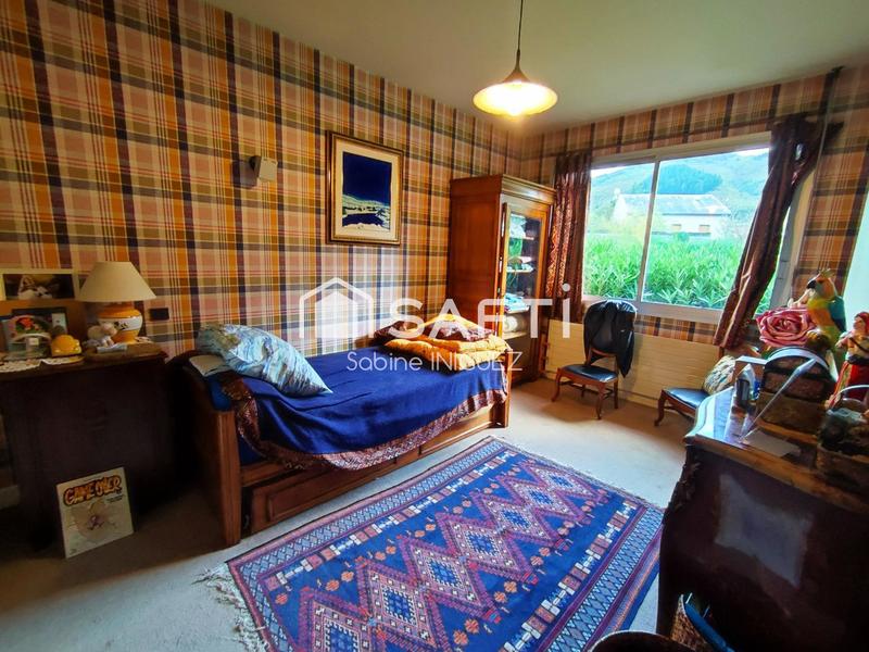 Maison - 228 m² - 6 pièces