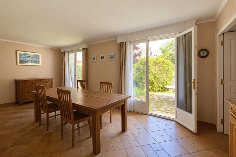 Maison - 193 m² - 6 pièces