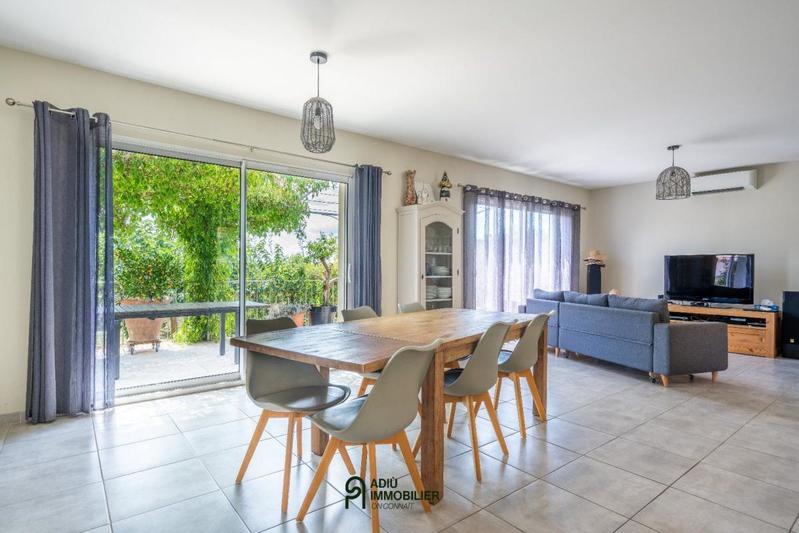 Villa - 96 m² - 4 pièces