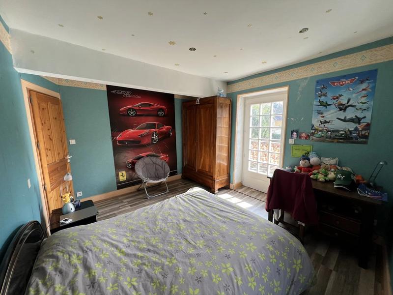 Maison - 199 m² - 7 pièces