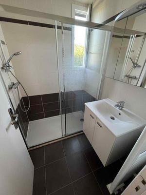 Maison traditionnelle - 70 m² - 4 pièces