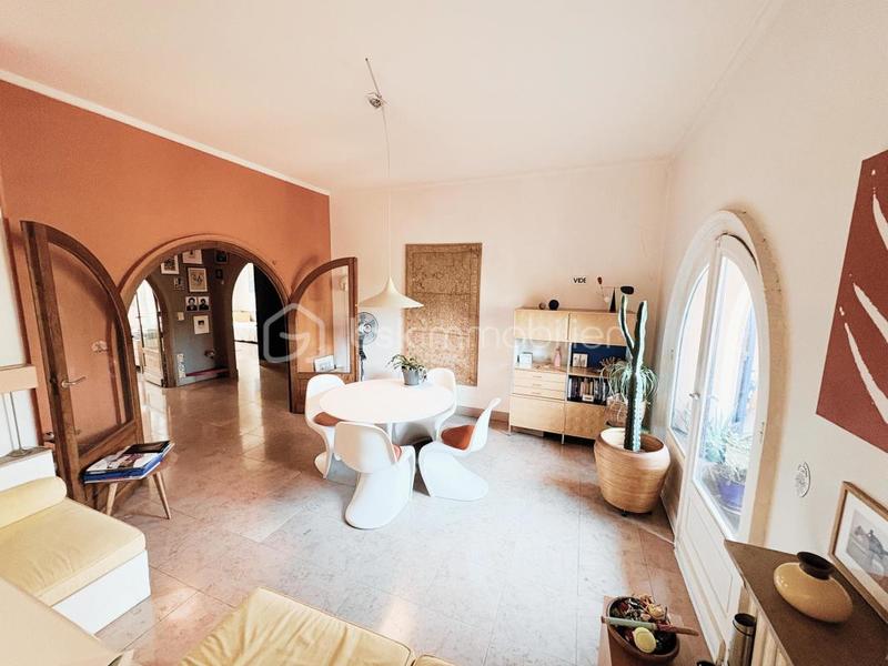 Loft - 98 m² - 4 pièces