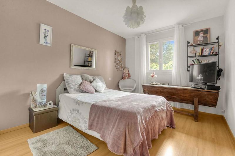 Maison - 197 m² - 7 pièces