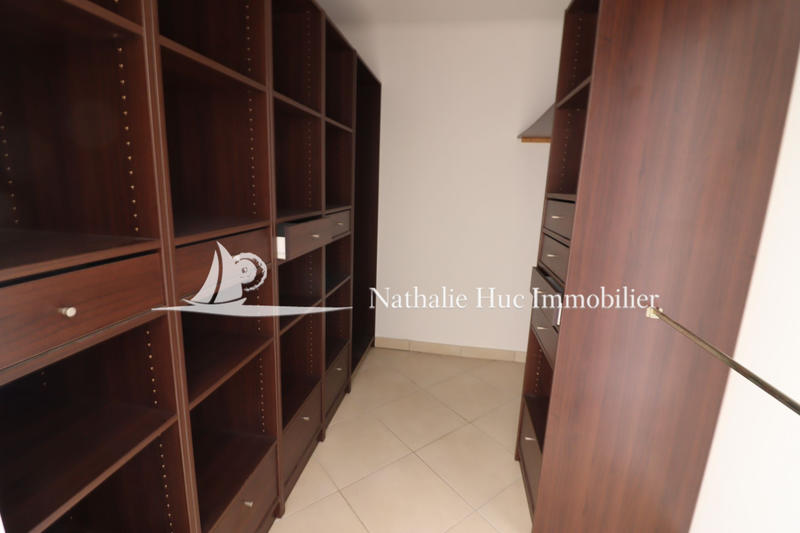 Villa - 175 m² - 6 pièces