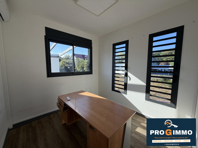 Bureau - 200 m² - 11 pièces