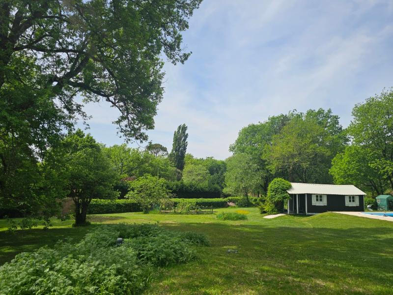 Maison - 207 m² - 8 pièces