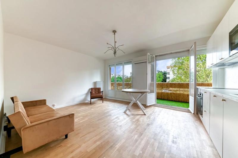 Appartement - 85 m² - 4 pièces