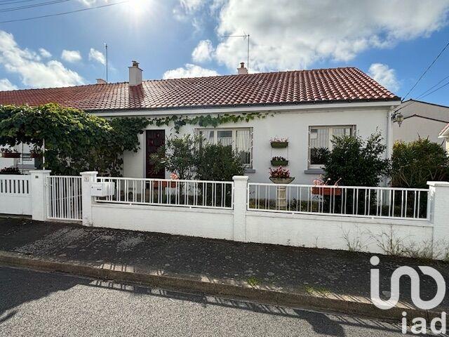 Maison - 100 m² - 5 pièces