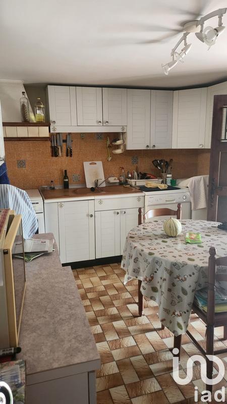 Maison - 93 m² - 4 pièces